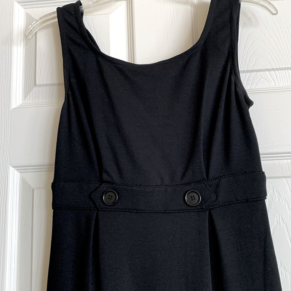 MAX STUDIO SLEEVELESS BLACK DRESS